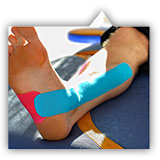 Bein mit Tape Informationen zur Physiotherapie Korte Calw